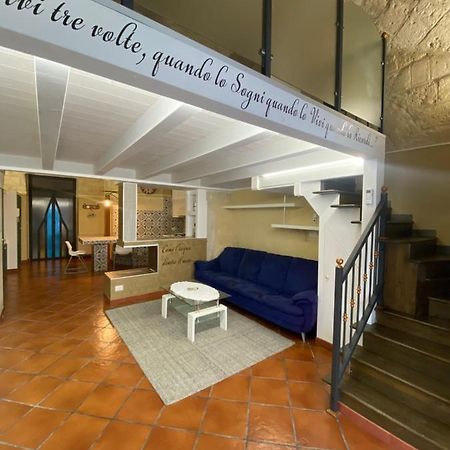 Dimora In Centro Bed & Breakfast Trani Bagian luar foto
