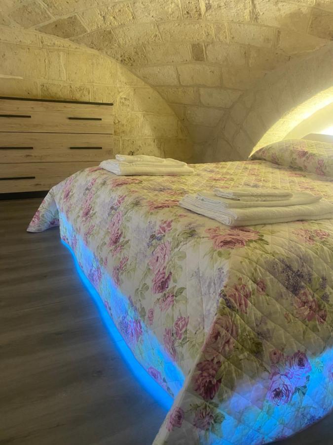 Dimora In Centro Bed & Breakfast Trani Bagian luar foto